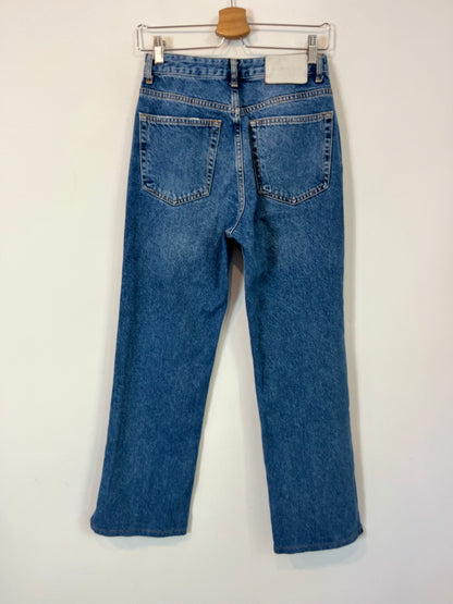 PULL&amp;BEAR. Straight denim openings. T 36