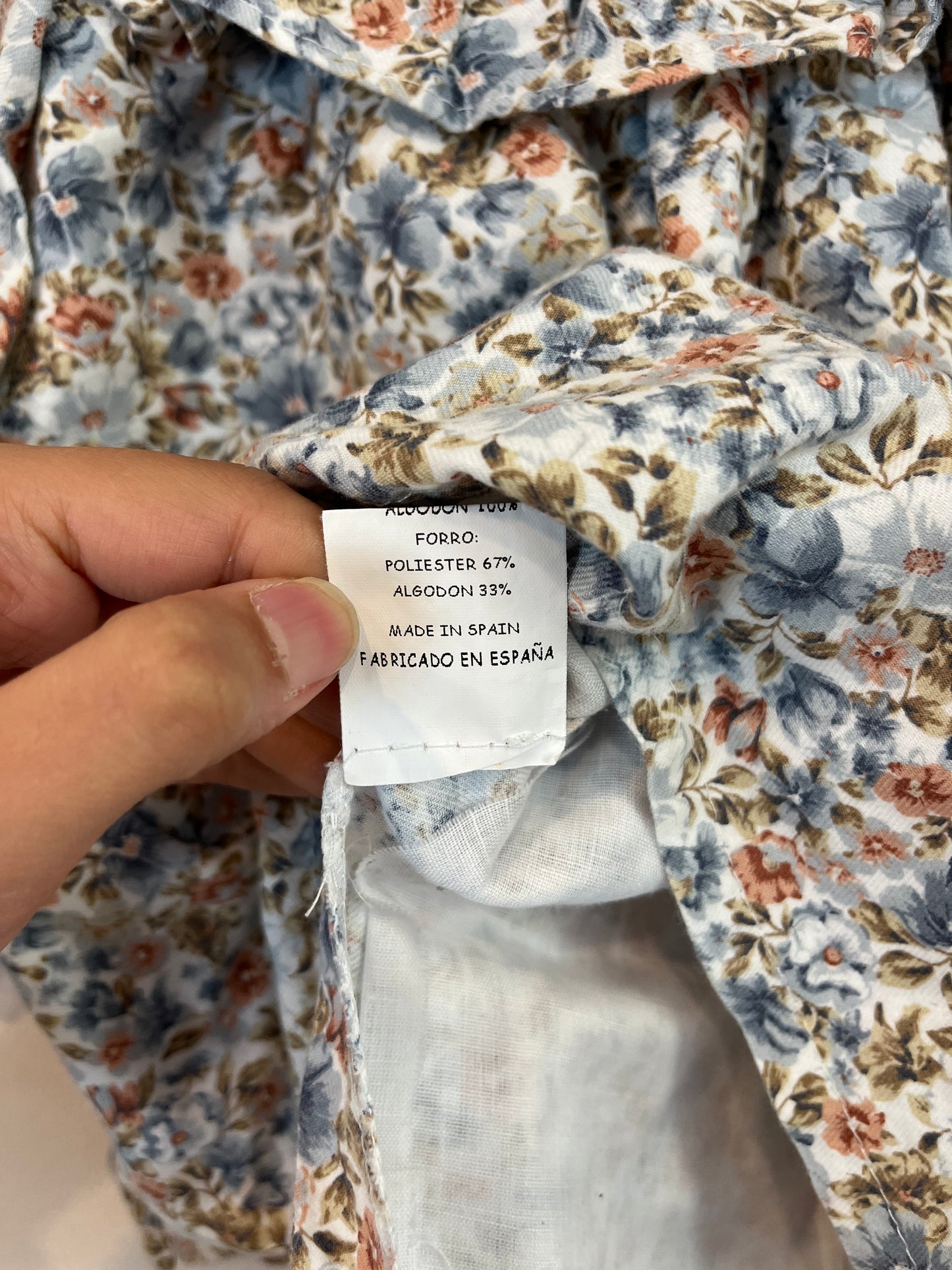 DOÑA CARMEN. Jesusito estampado flores. T 3 años