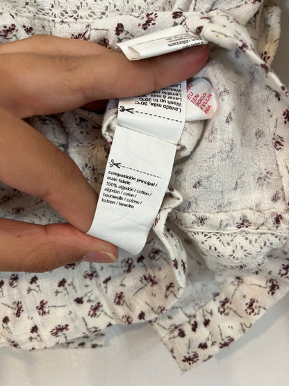 GOCCO. Blusa volantes estampado flores. T 24/36 meses