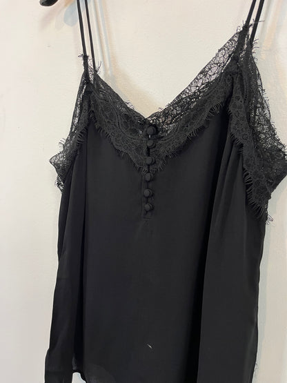 MANGO. Top lencero negro encaje. T S