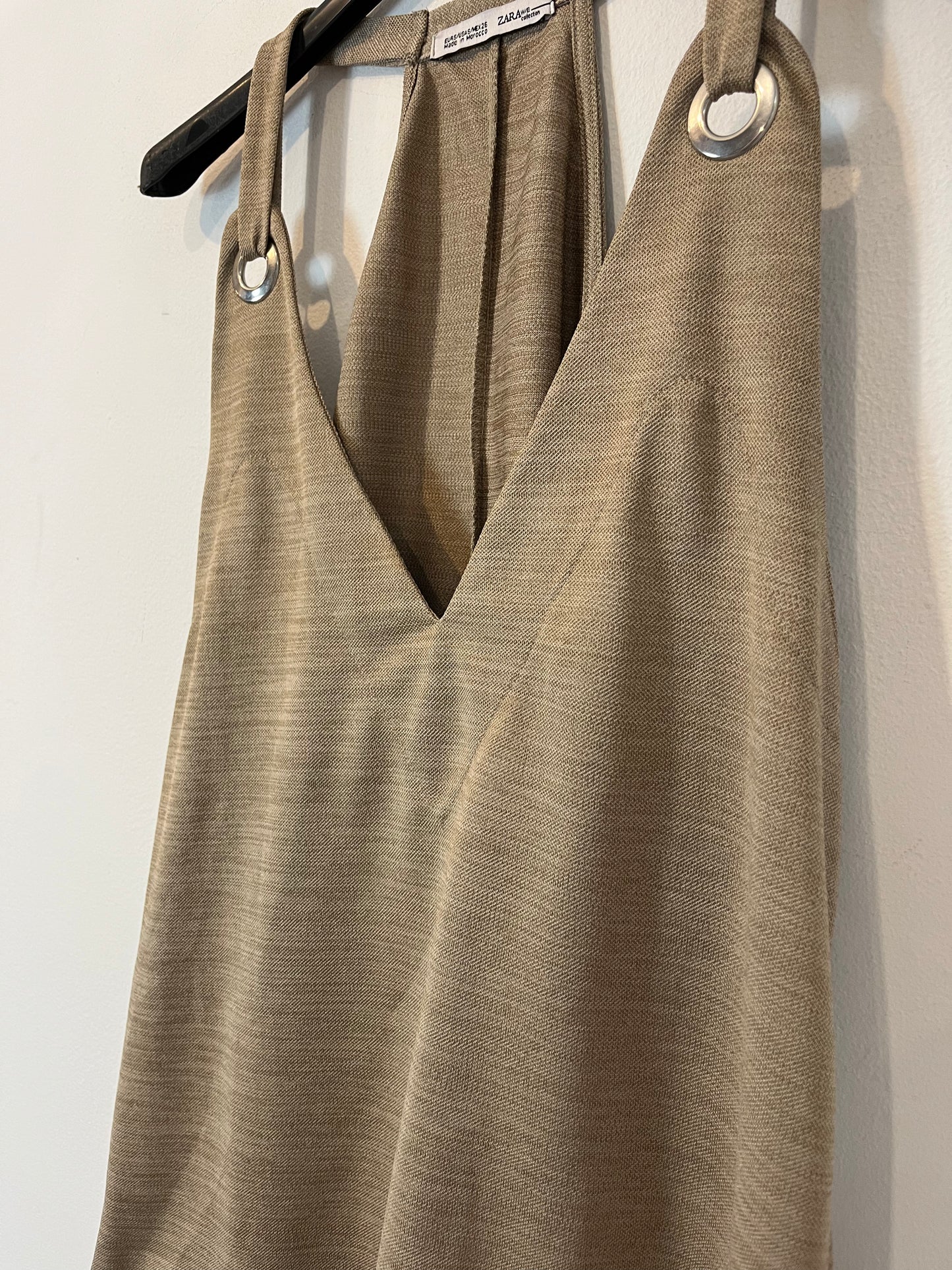 ZARA. Beige speckled strappy top. TS