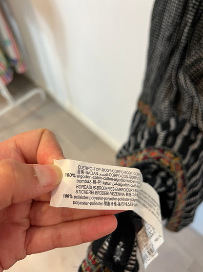 ZARA. Vestido largo bordados. T S