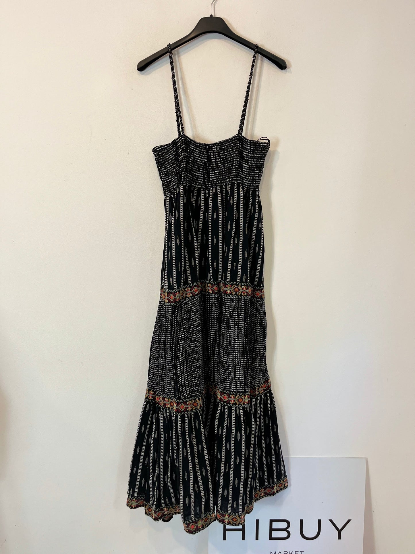 ZARA. Vestido largo bordados. T S