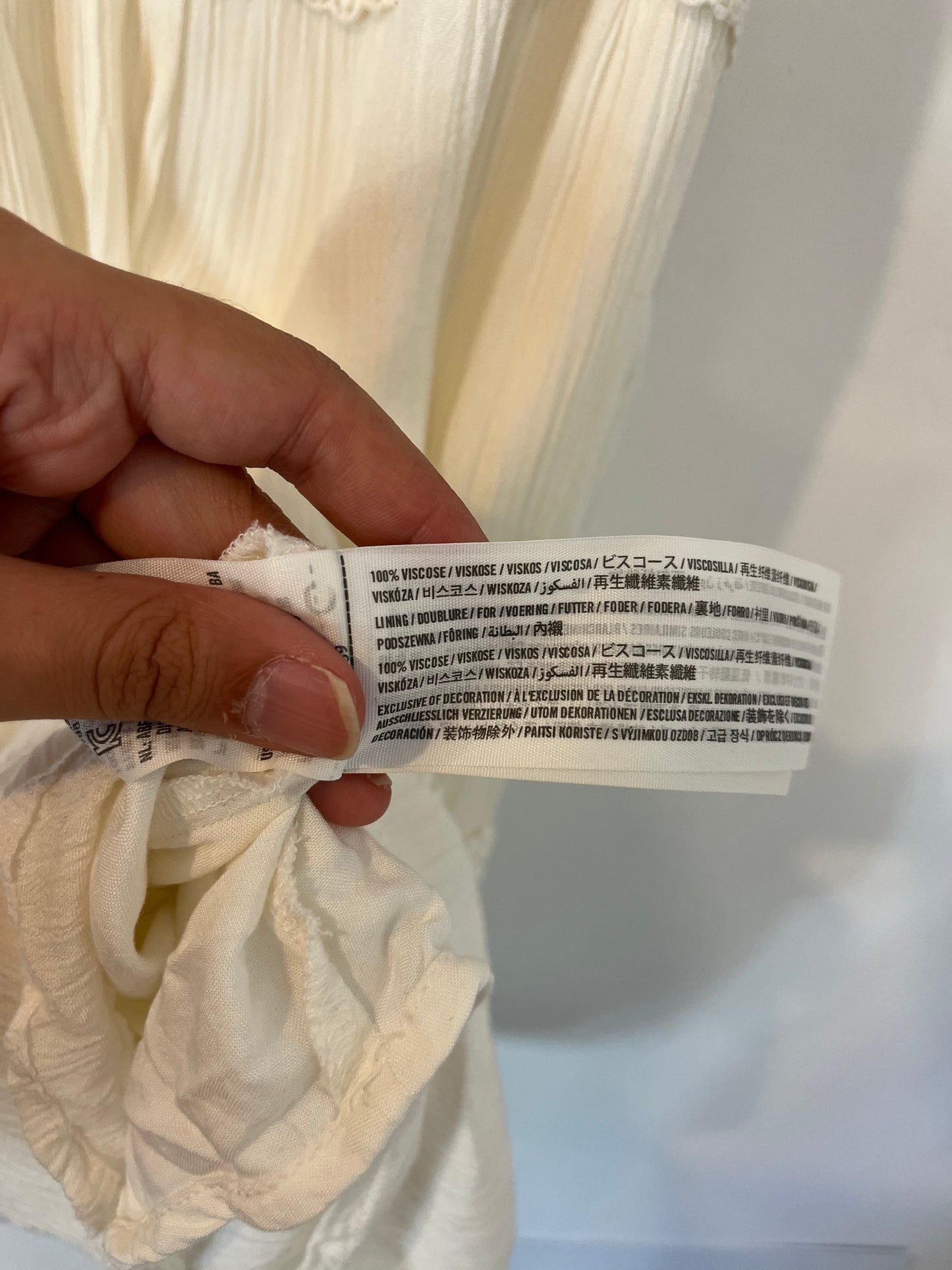 HOLLISTER. Vestido beige claro. T S