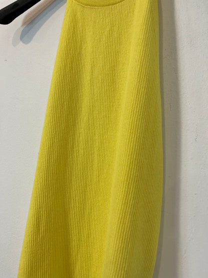 ZARA. Top amarillos halter. T M
