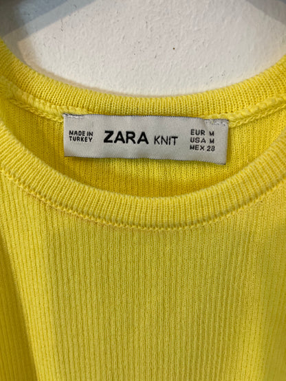 ZARA. Top amarillos halter. T M