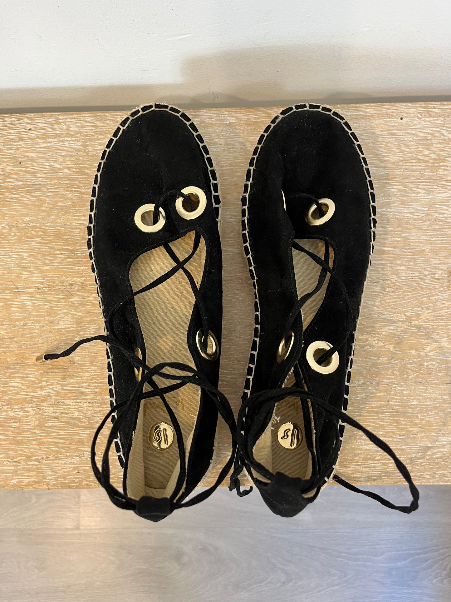 LA STRADA. Sandalia negra esparto tiras. T 41