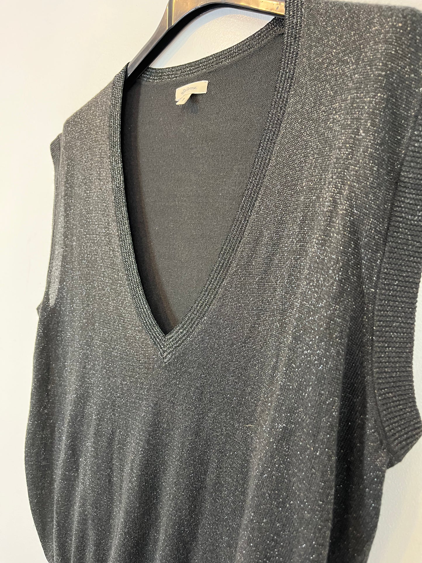 BELLEROSE. Chaleco gris oscuro brillos. T S