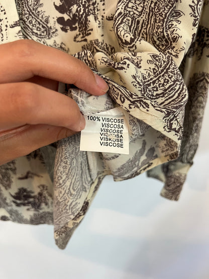 BOTELI. Camisa beige estampado. T 38