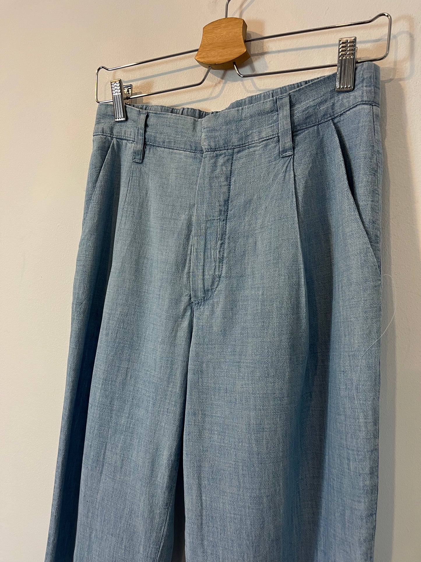 MASSIMO DUTTI. Pantalón denim fluido. T 34