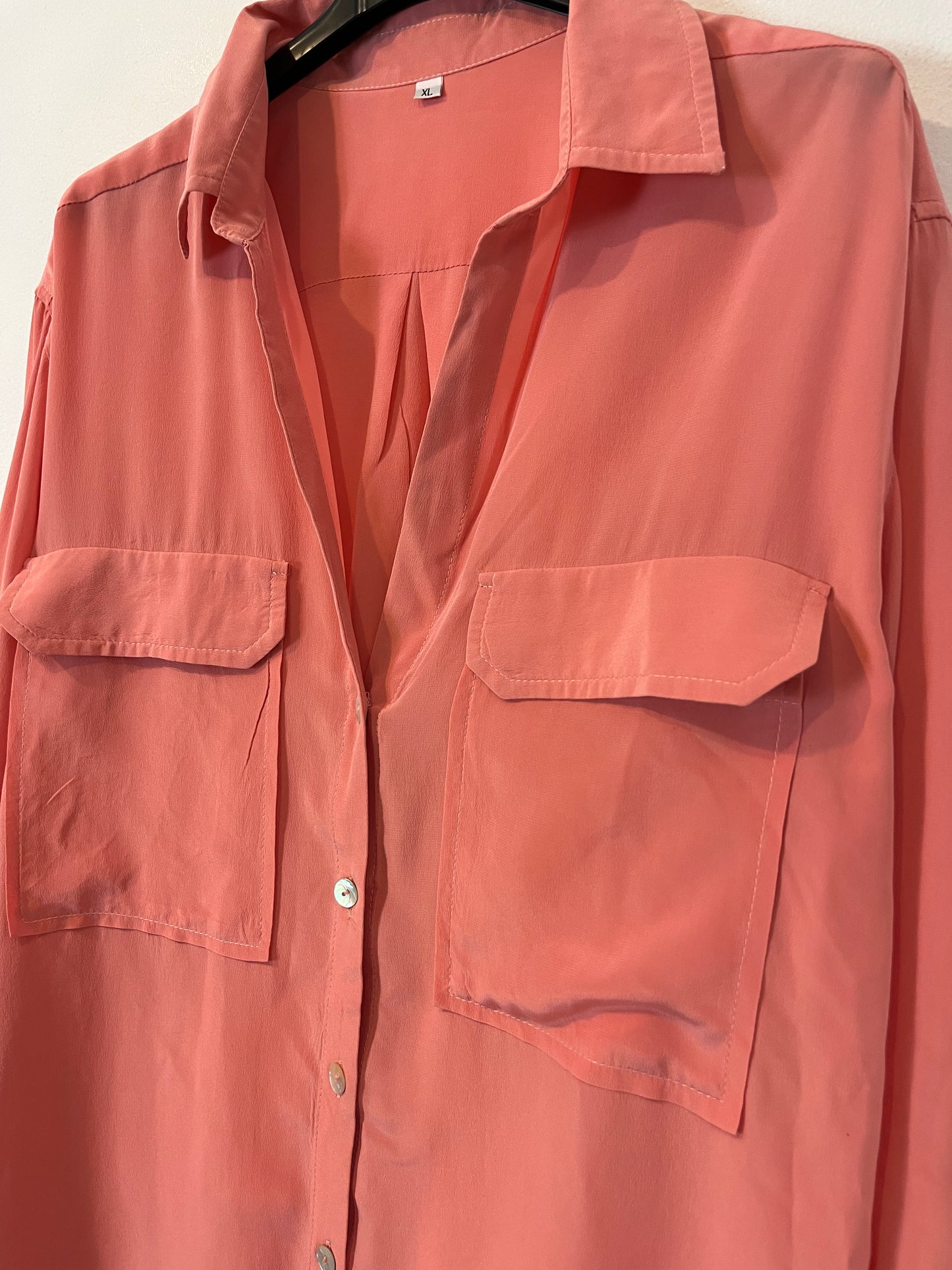 OTRAS. Blusa seda coral T.xl