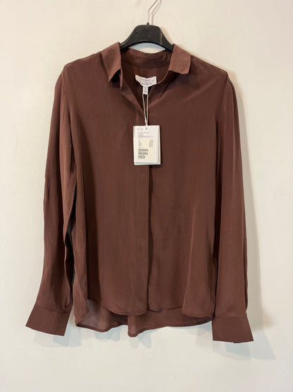 &OTHER STORIES. Blusa marrón seda T.34
