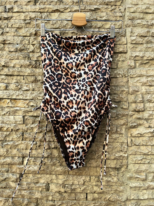 ZARA. Bañador animal print. T S