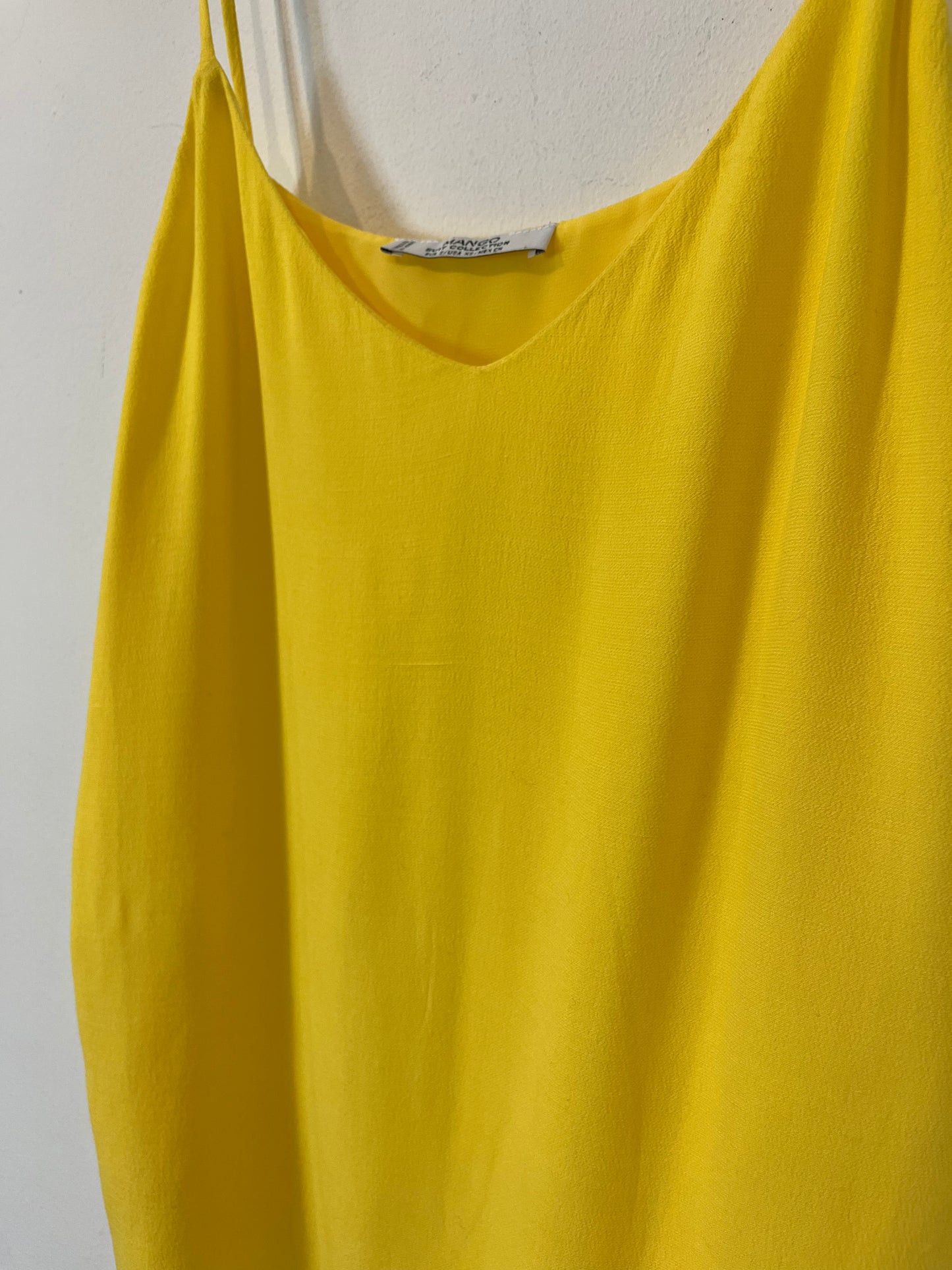 MANGO. Yellow strappy top. TS