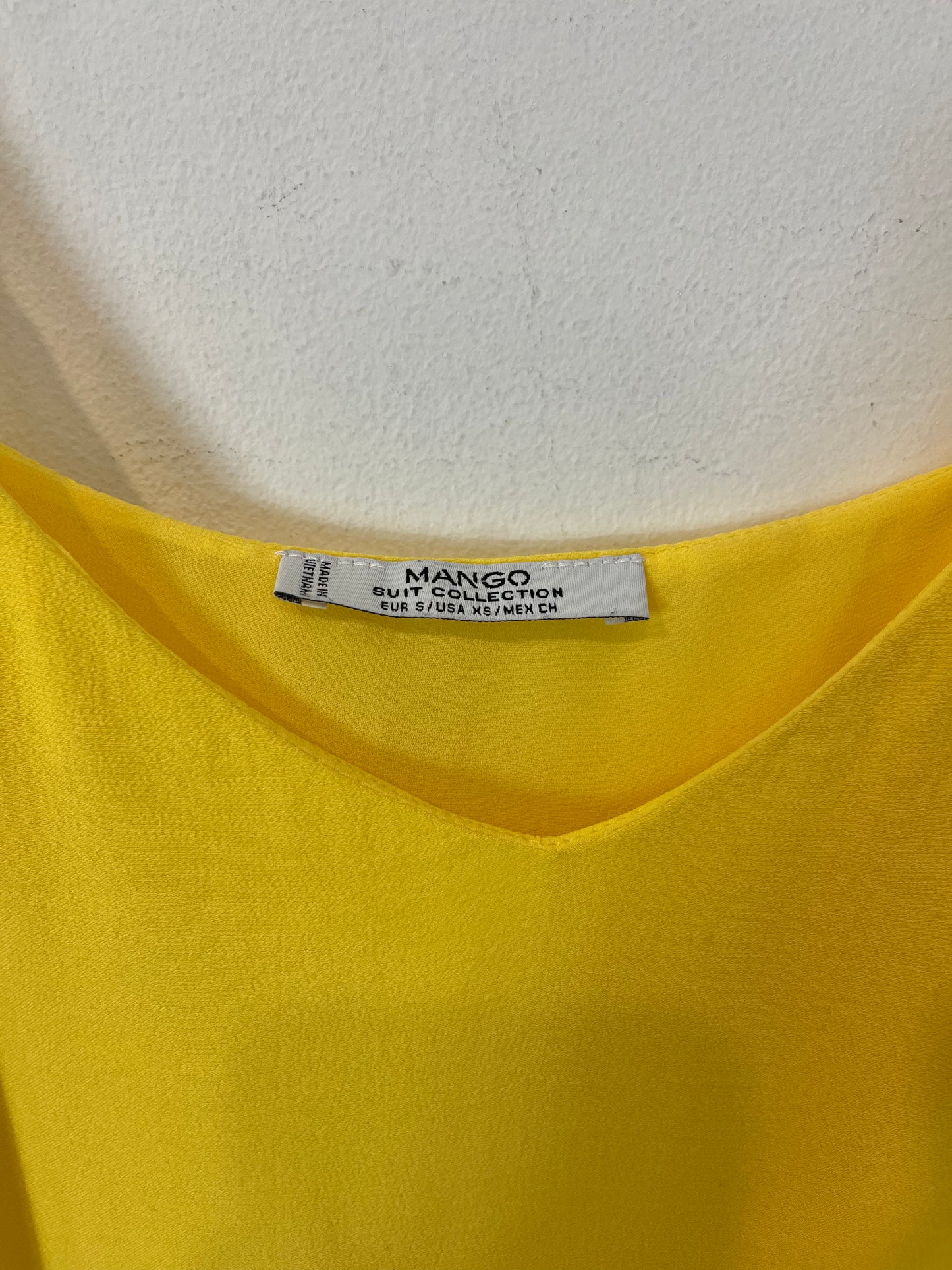 MANGO. Yellow strappy top. TS