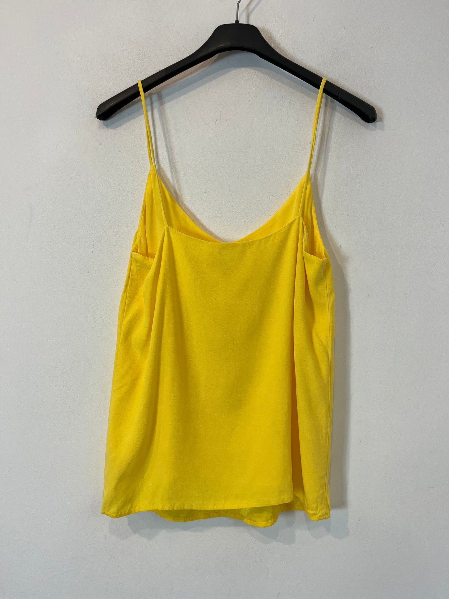 MANGO. Yellow strappy top. TS