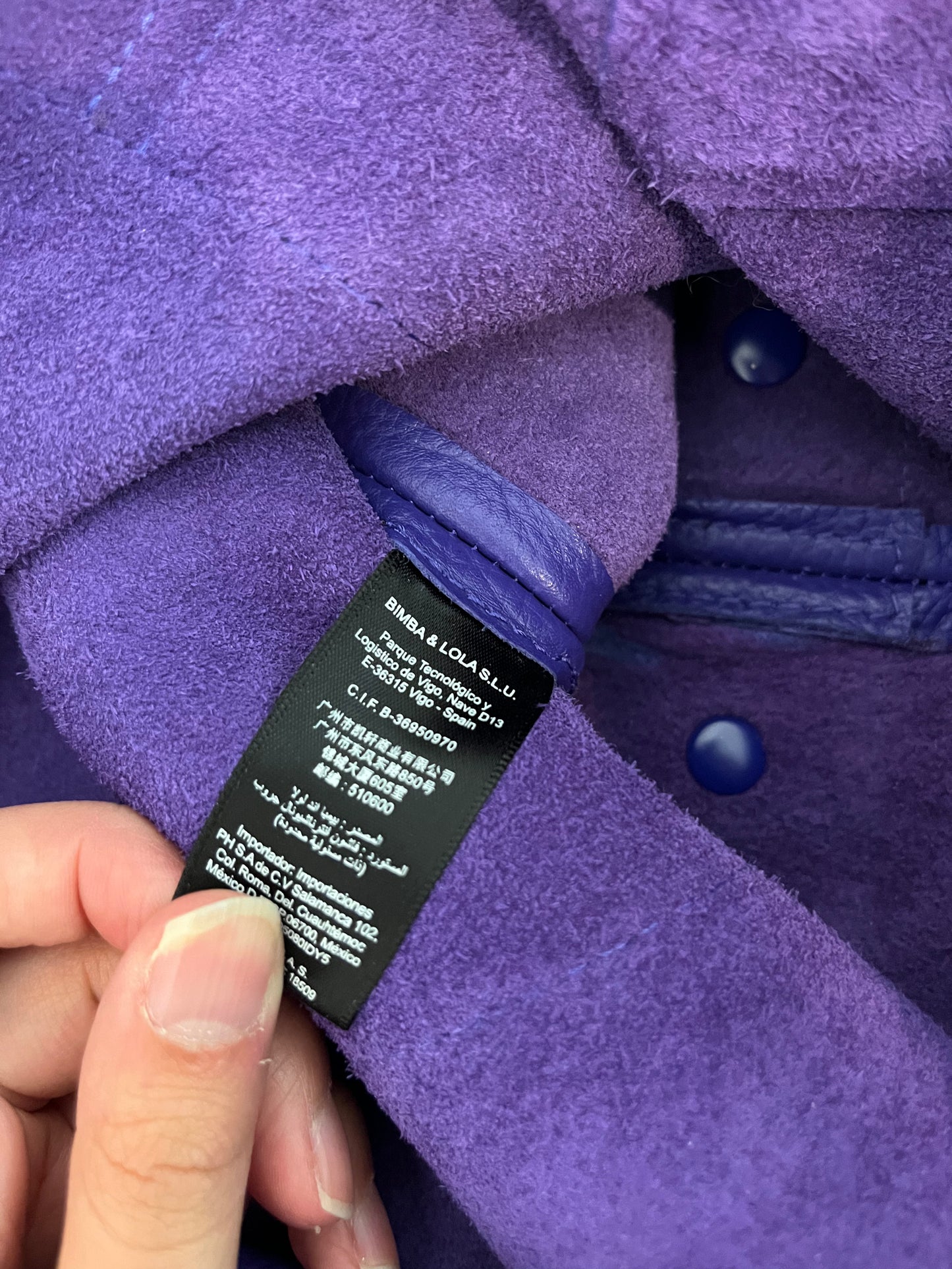 BIMBA Y LOLA. Purple leather bag