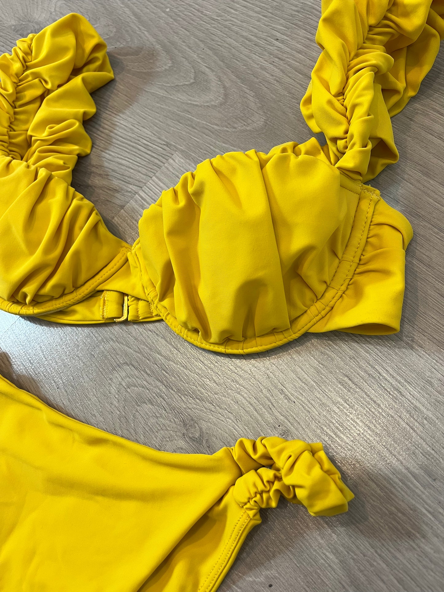 LPA. Bikini amarillo. T S/M