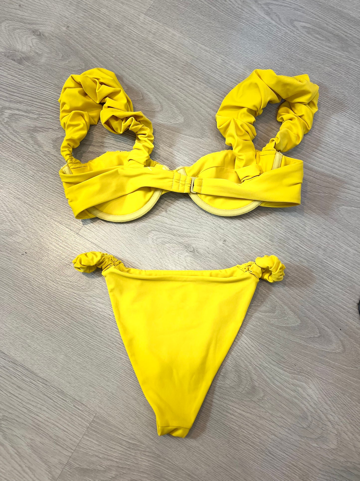 LPA. Bikini amarillo. T S/M