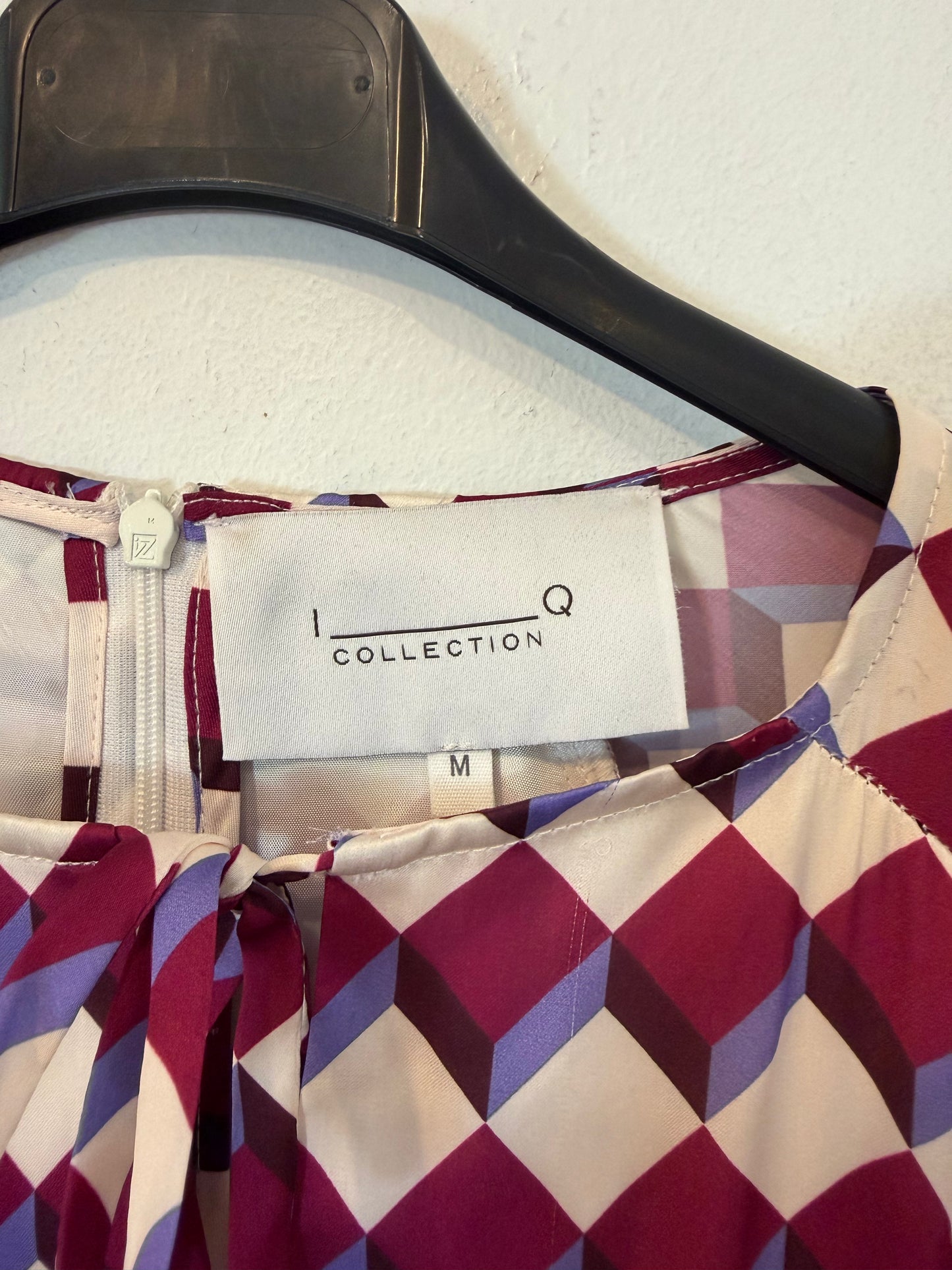 IQ COLLECTION. Vestido largo estampado abstracto