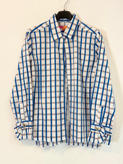 VILAGALLO. Camisa de cuadros azules y beige con detalle puños