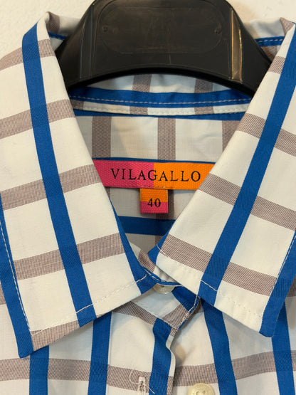 VILAGALLO. Camisa de cuadros azules y beige con detalle puños