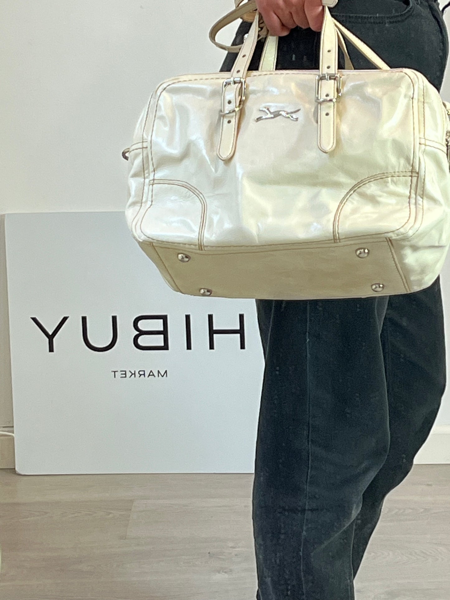 BIMBA Y LOLA. Beige leather shopper bag