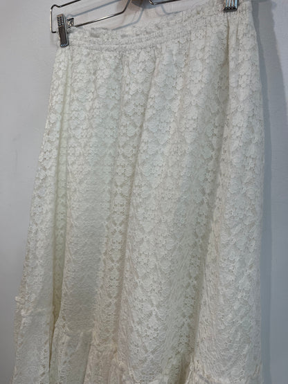OYSHO. Falda encaje blanca T.s