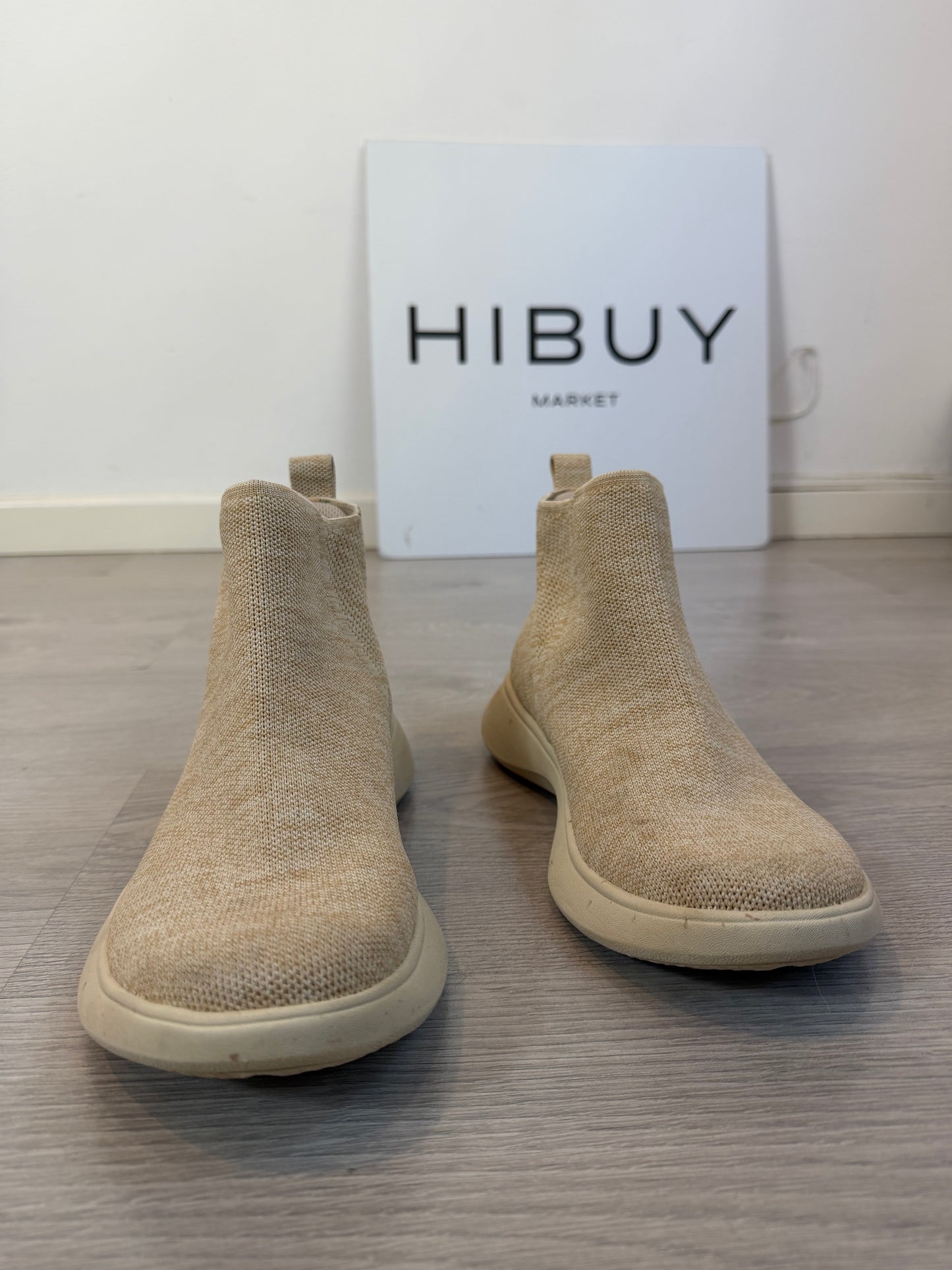 VIVAIA. Zapatilla beige efecto calcetín T 40