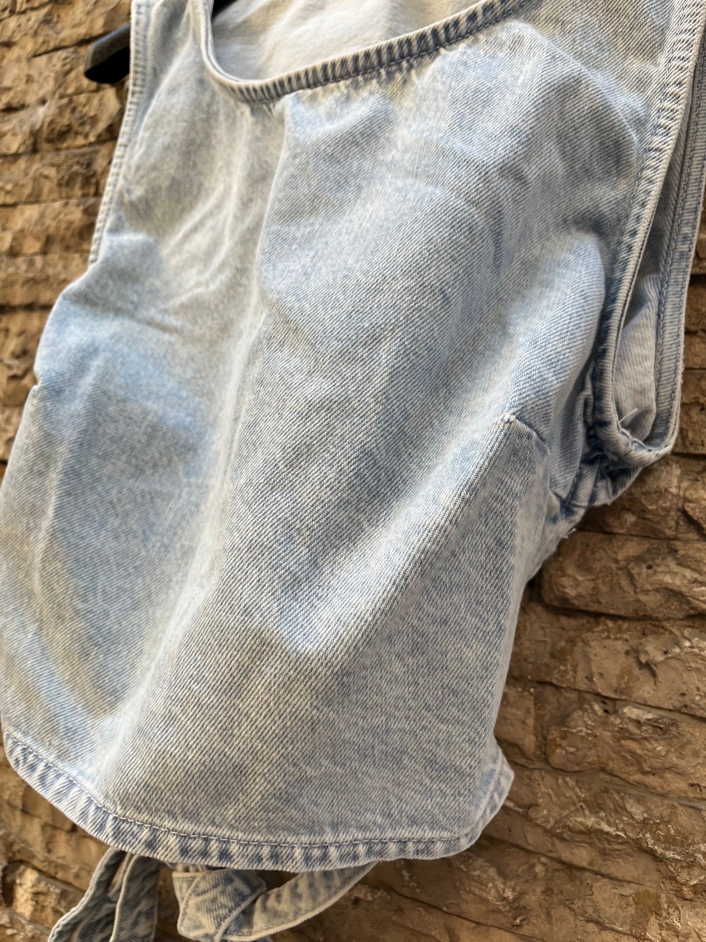 ZARA. Top denim espalda T.s