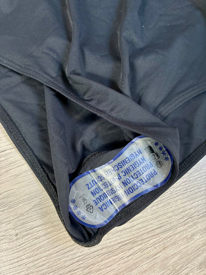 ZARA. Bañador negro detalle dorado