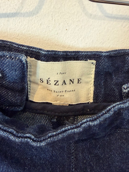 SÉZANE. Pantalón ancho tiro alto detalle botones