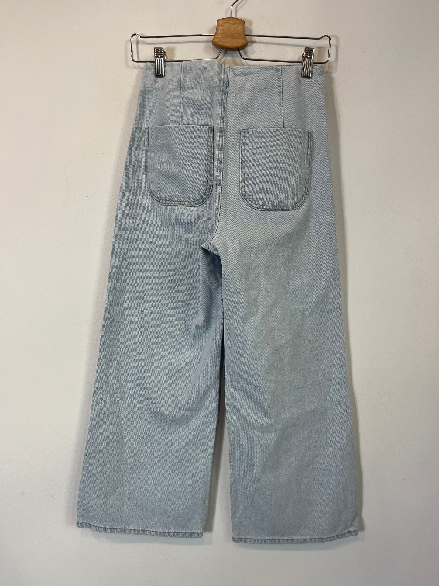 ZARA. Pantalón culotte denim T.34
