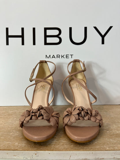 LODI. Sandalias de piel rosa empolvado. T. 40