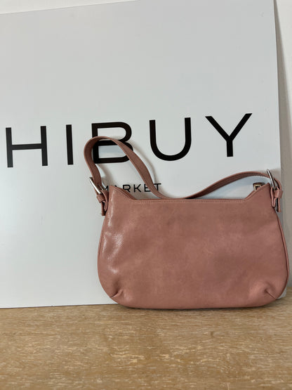 ACCENT. Medium light pink bag.