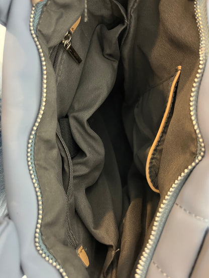 PARFOIS. Mochila azul claro