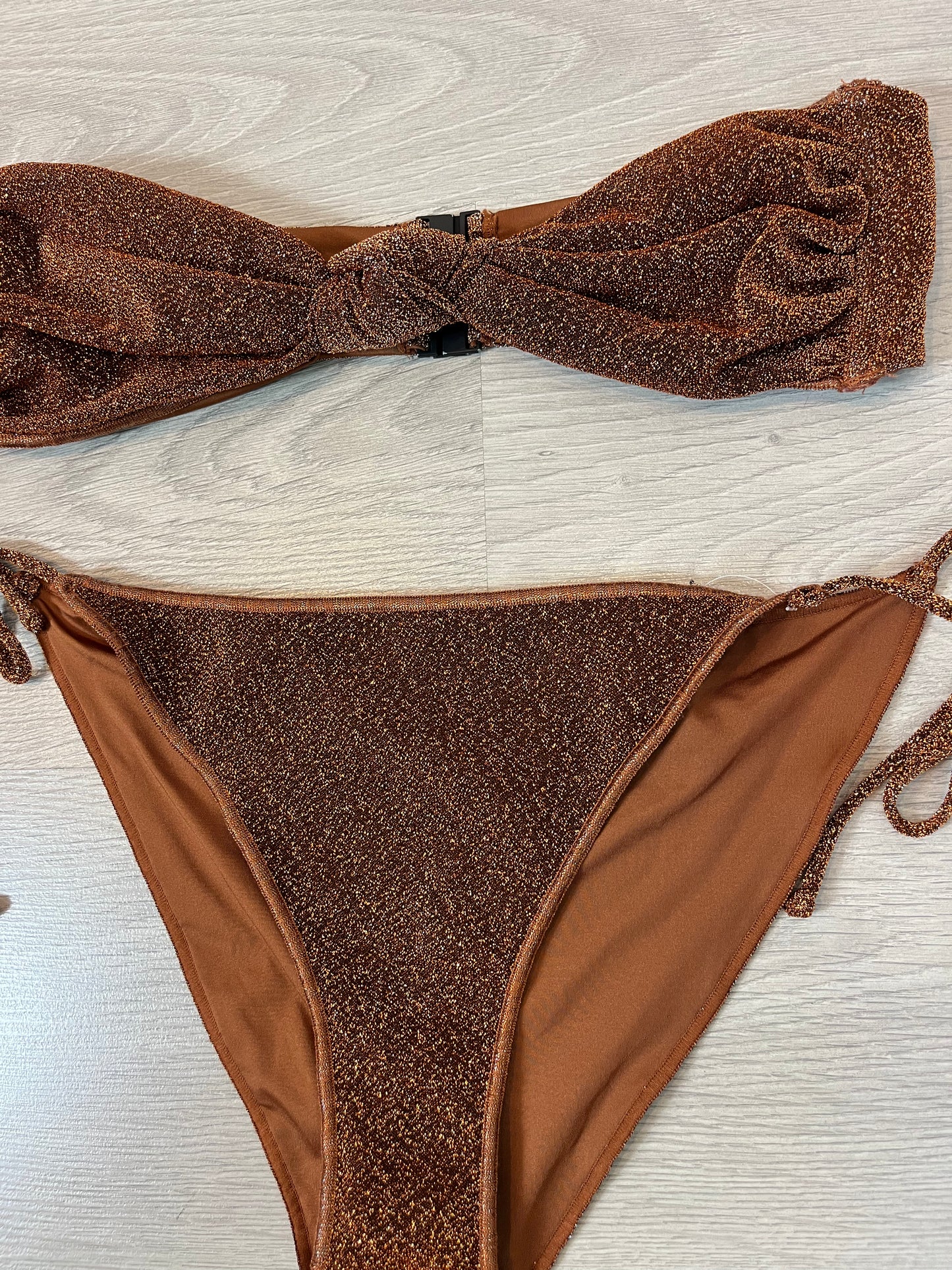 MASSIMO DUTTI. Bikini marrón brillos. T M