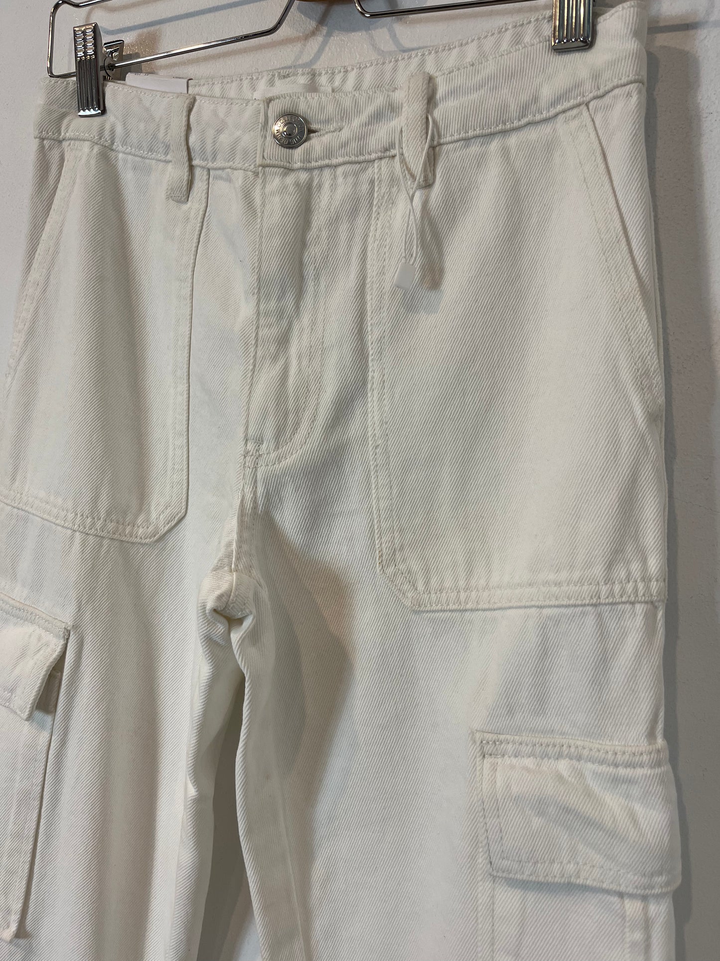 MANGO. White cargo pants T.xs