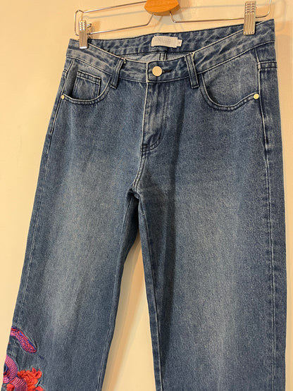 NICOLÍ. Pantalón denim bordado T.36