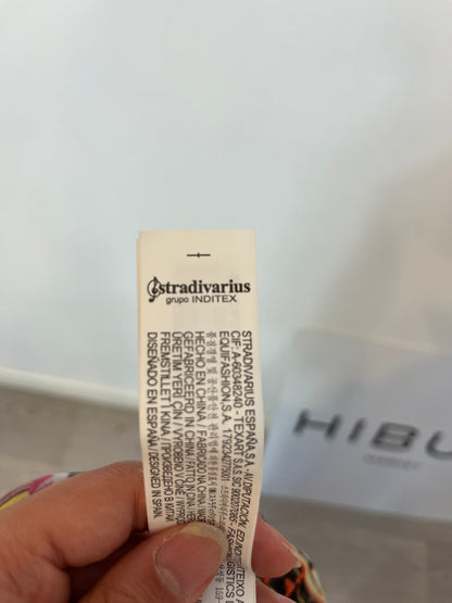 STRADIVARIUS. Ethnic fringed scarf