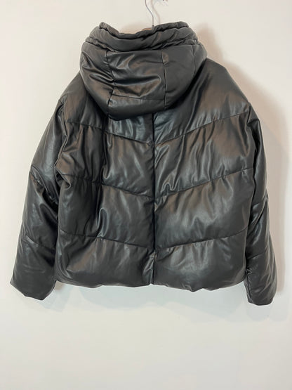 ZARA. Plumas negro capucha T. M