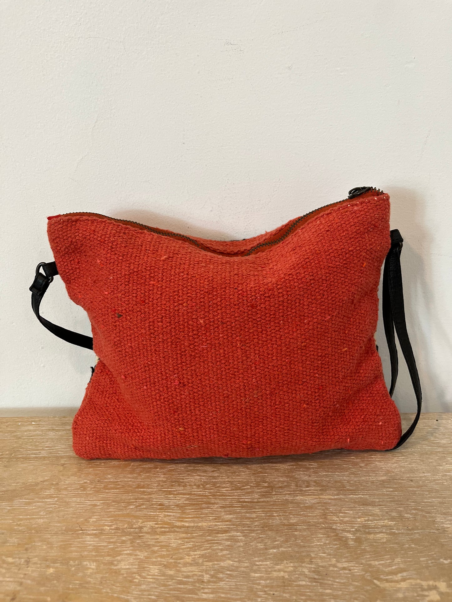 CREEKS. Bolso étnico rosa (TARA)