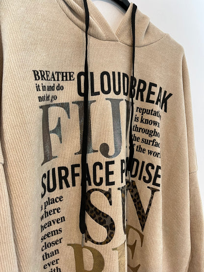 OTRAS. Sudadera beige letras T.L