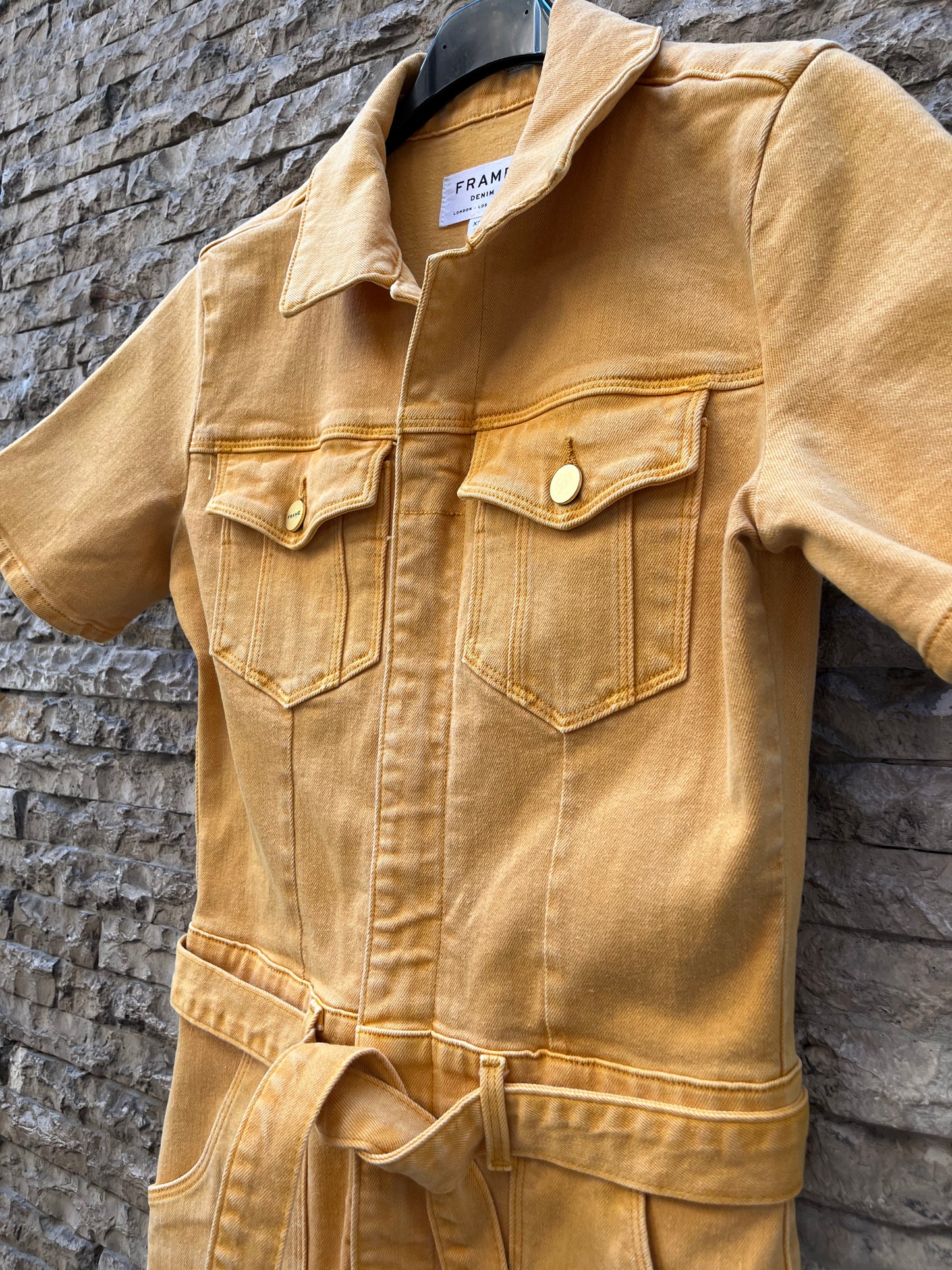 FRAME. Mono denim amarillo. T. XS