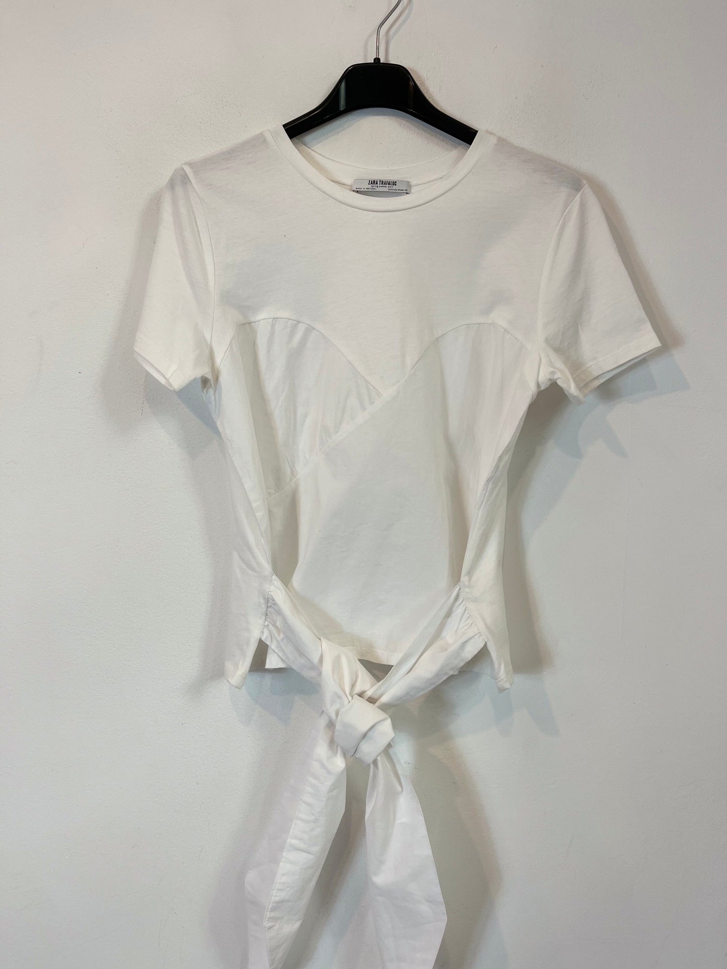 ZARA. Top blanco doble textura. T. M