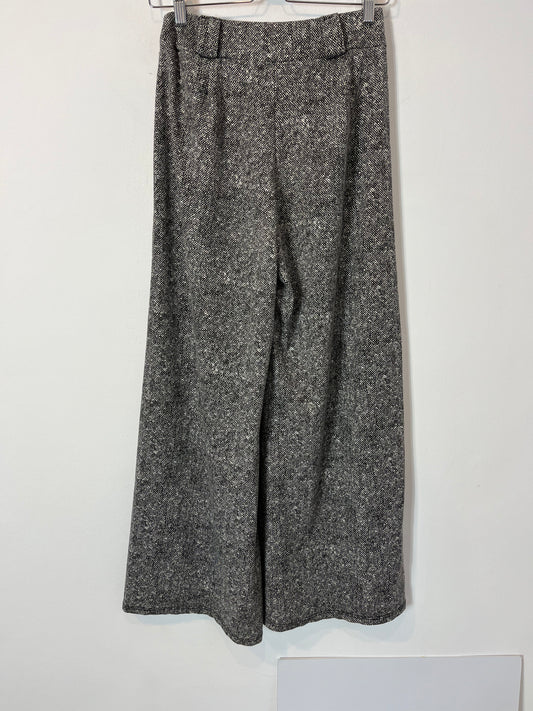 OTRAS. Pantalón gris jaspeado T.36