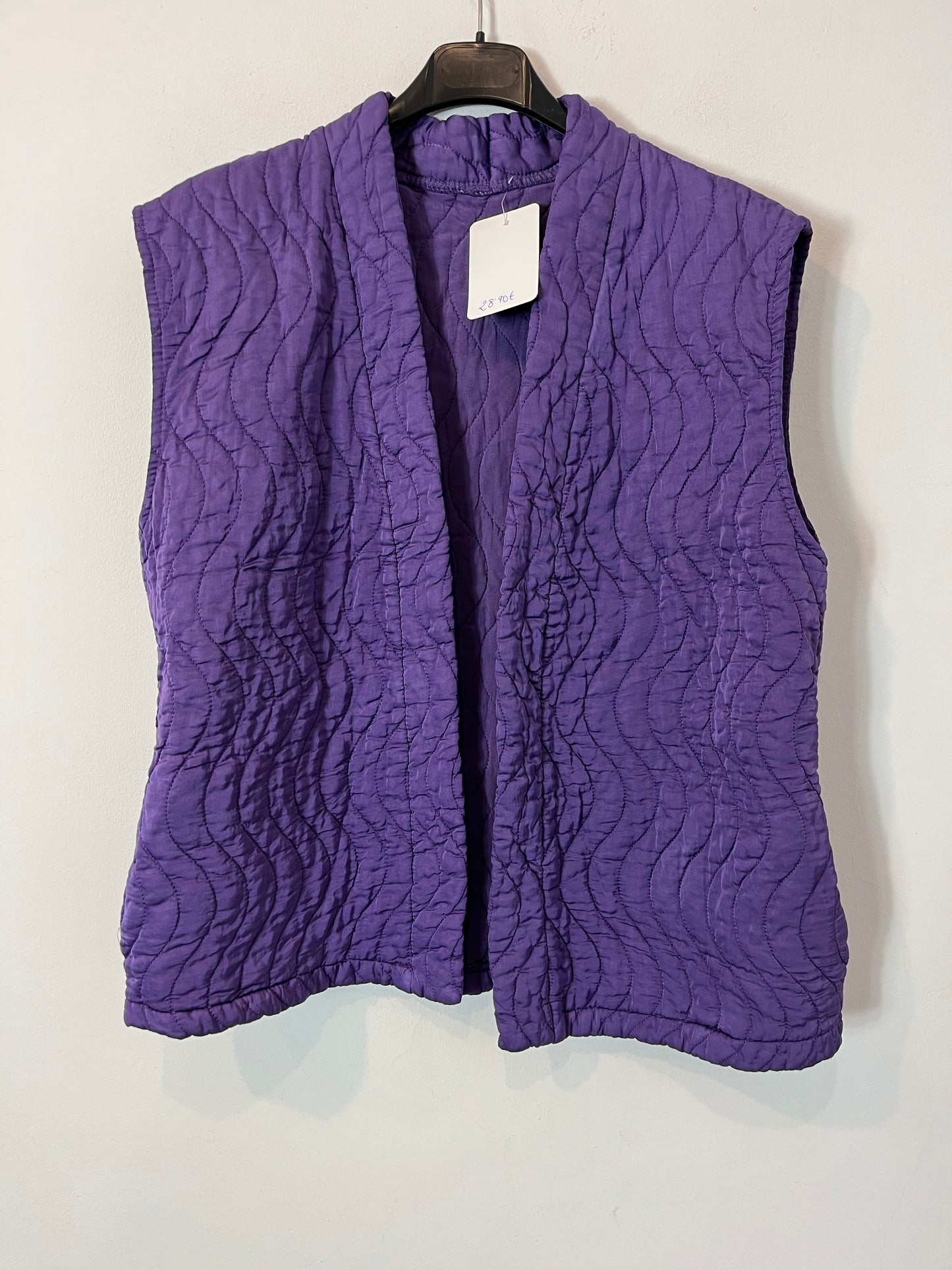 OTRAS. Chaleco textura morado T.S/M