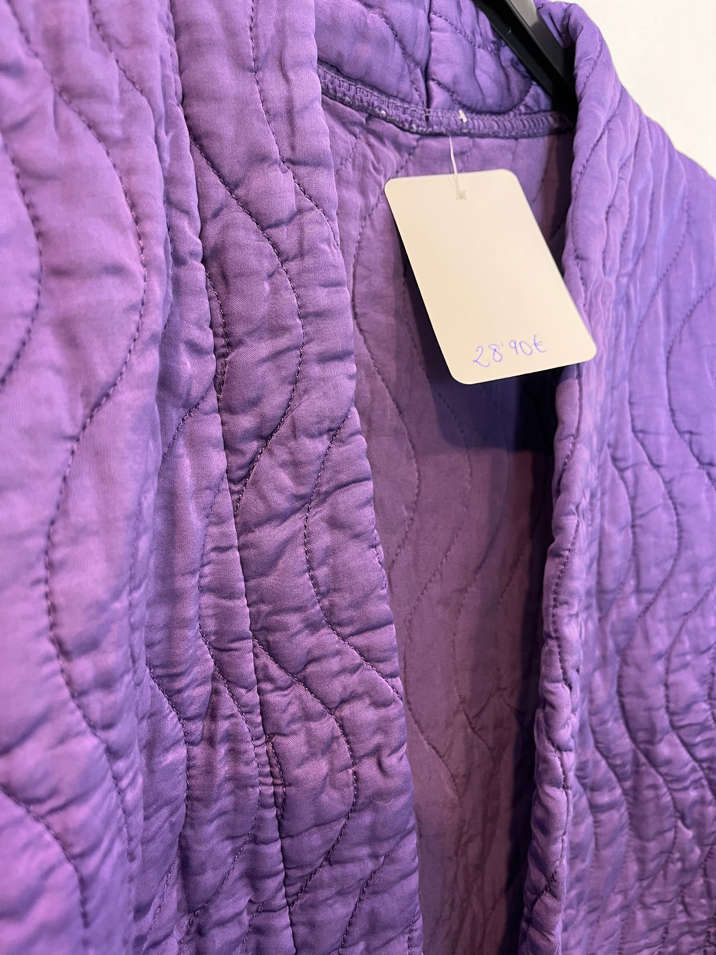 OTRAS. Chaleco textura morado T.S/M