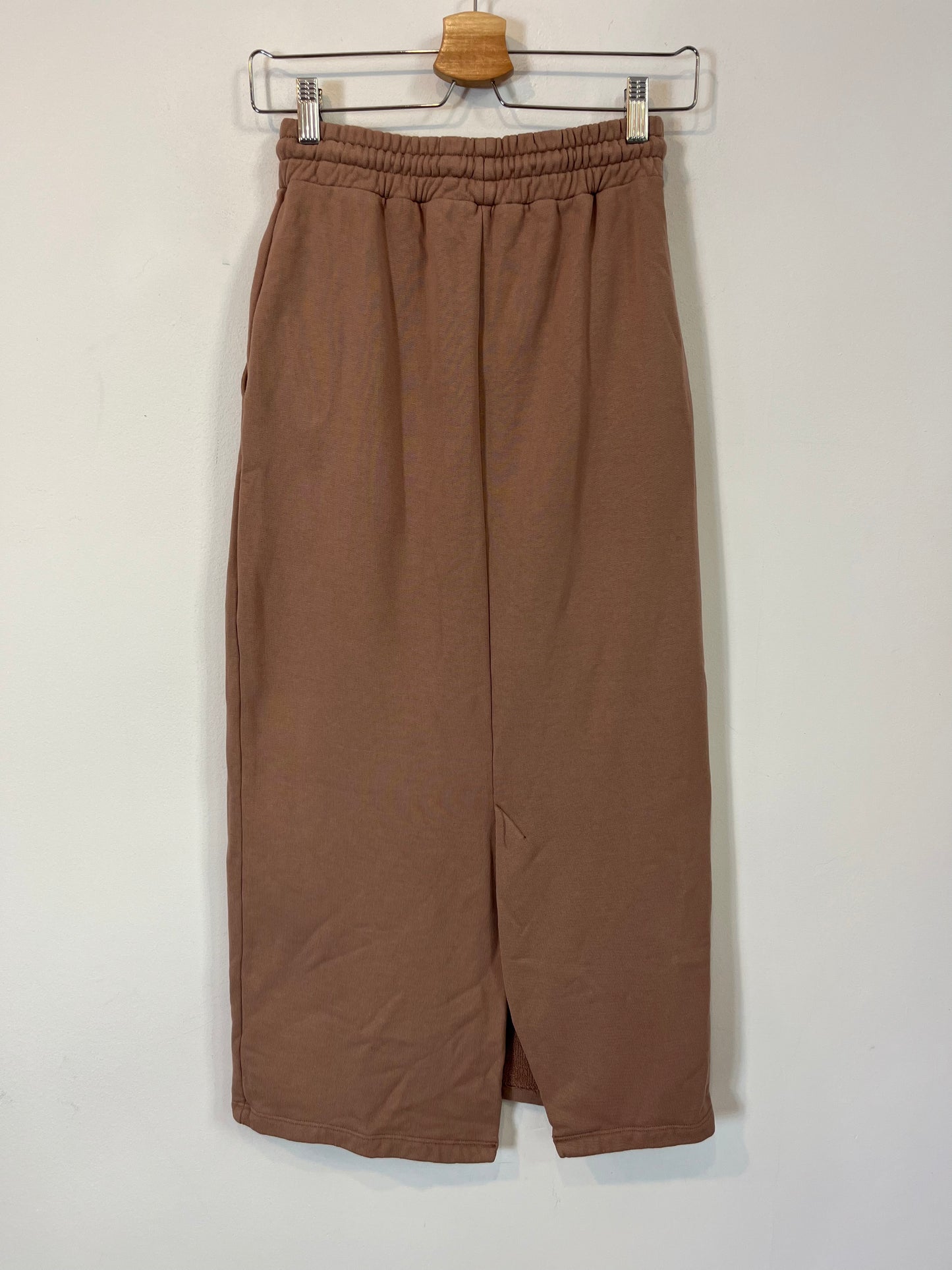 ZARA. Falda midi bolsillos. T. S