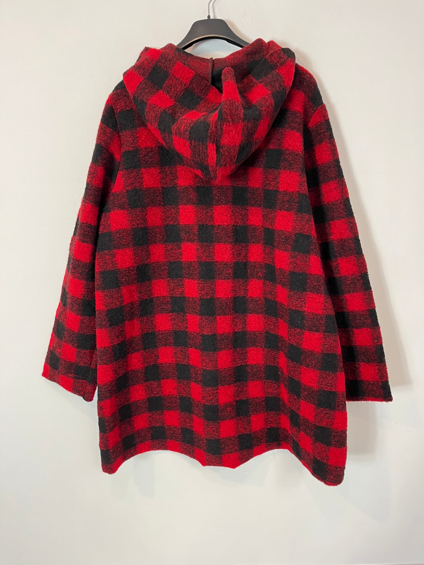 VERDE LIMÓN. Sobre camisa cuadros. TU (M/L)